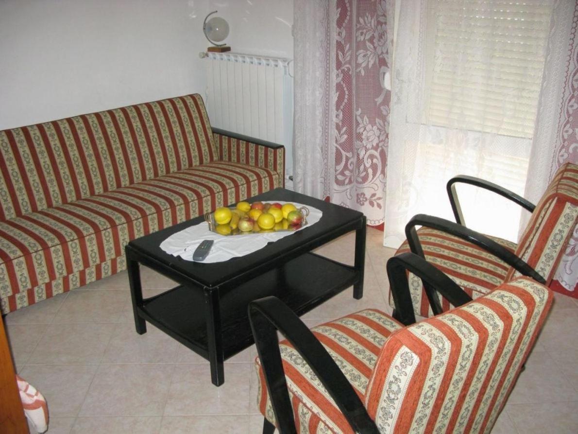 Apartment Sukosan 14742A Экстерьер фото